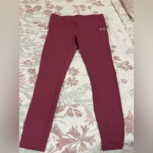 Woman’s Under Armor leggings
